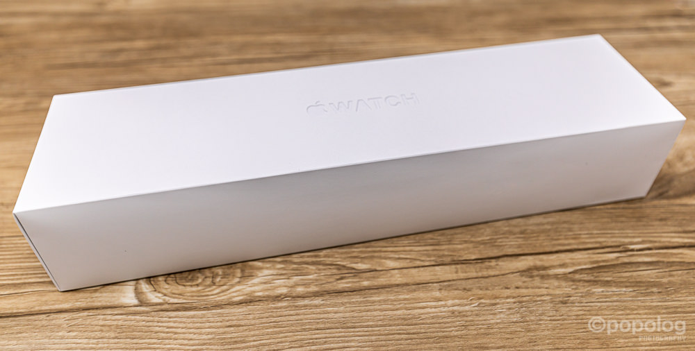 Apple Watch 5 の箱